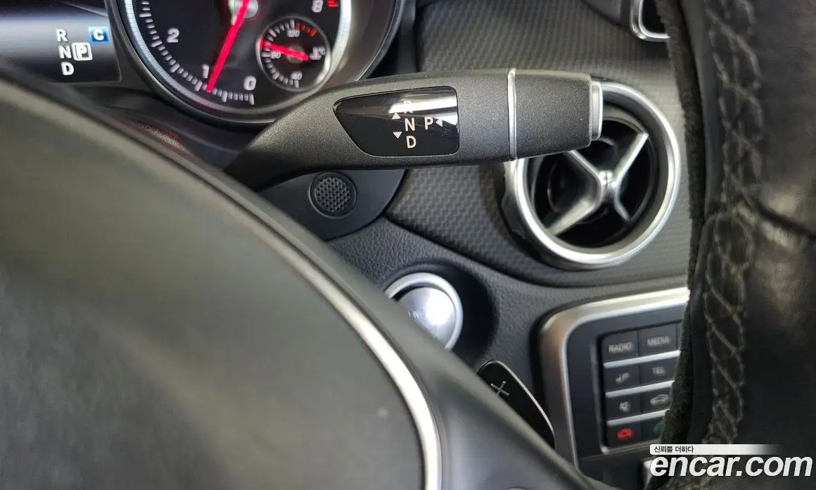Mercedes-Benz GLA-Class 2018 2.0 АКПП, фото 9