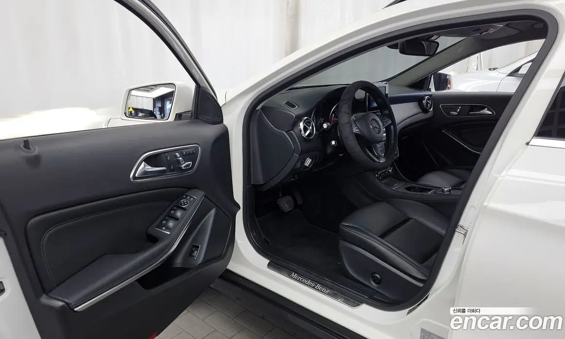 Mercedes-Benz GLA-Class 2018 2.0 АКПП, фото 10