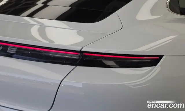 Porsche Taycan 2021 0.1 АКПП, миниатюра 9