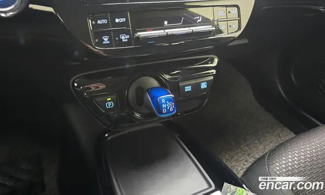 Toyota Prius 2021 1.8 АКПП, миниатюра 12