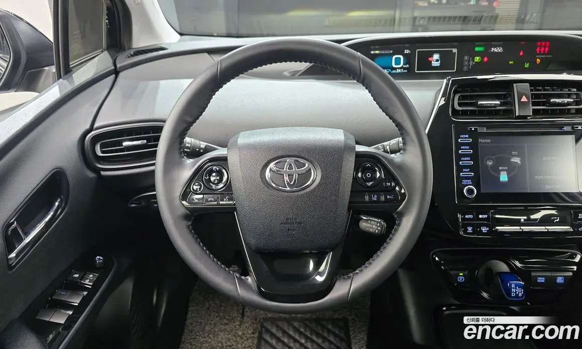 Toyota Prius 2021 1.8 АКПП, фото 19