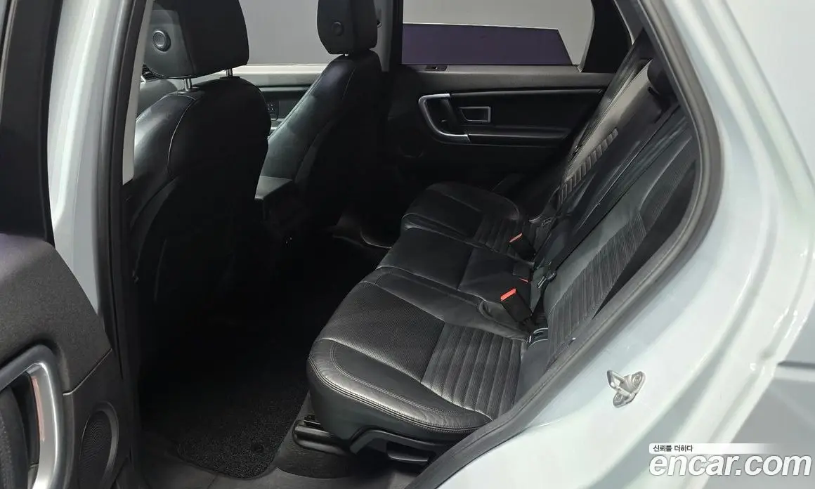 Land Rover Discovery Sport 2016 2.0 АКПП, фото 12