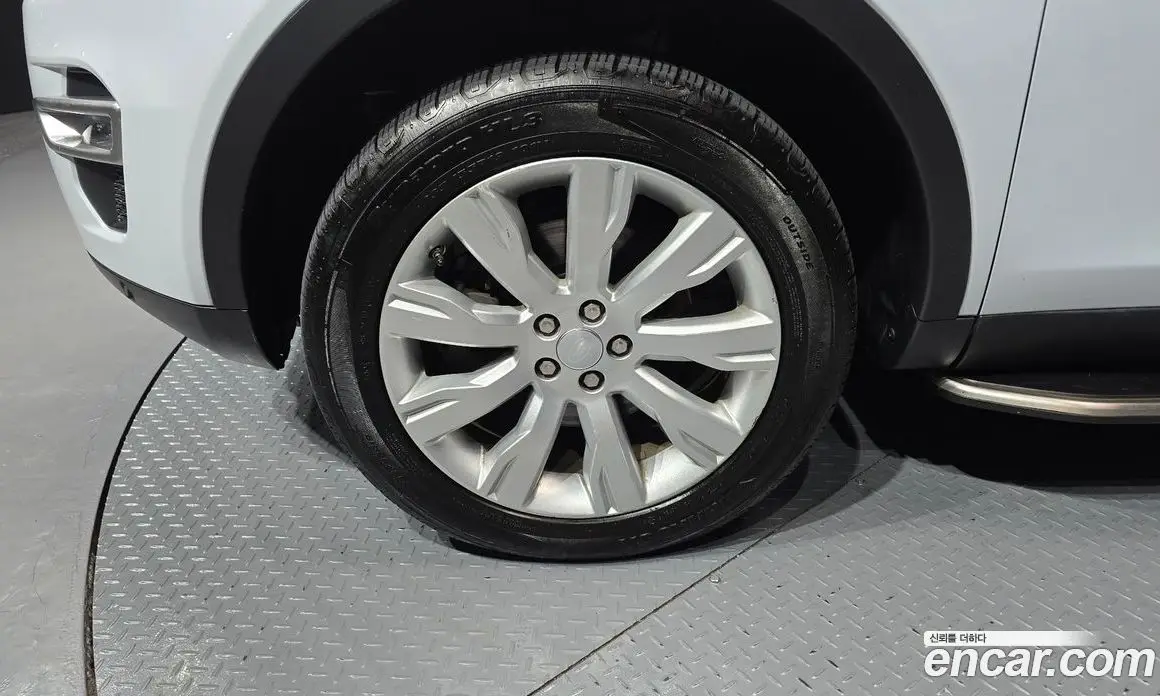 Land Rover Discovery Sport 2016 2.0 АКПП, фото 5