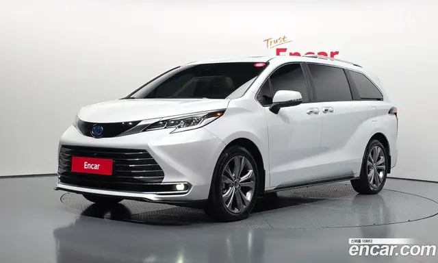 Toyota Sienna, 2024, 18 784 км