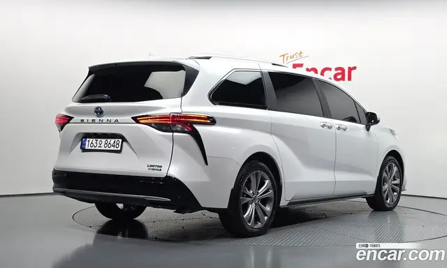 Toyota Sienna 2024 2.5 АКПП, миниатюра 2