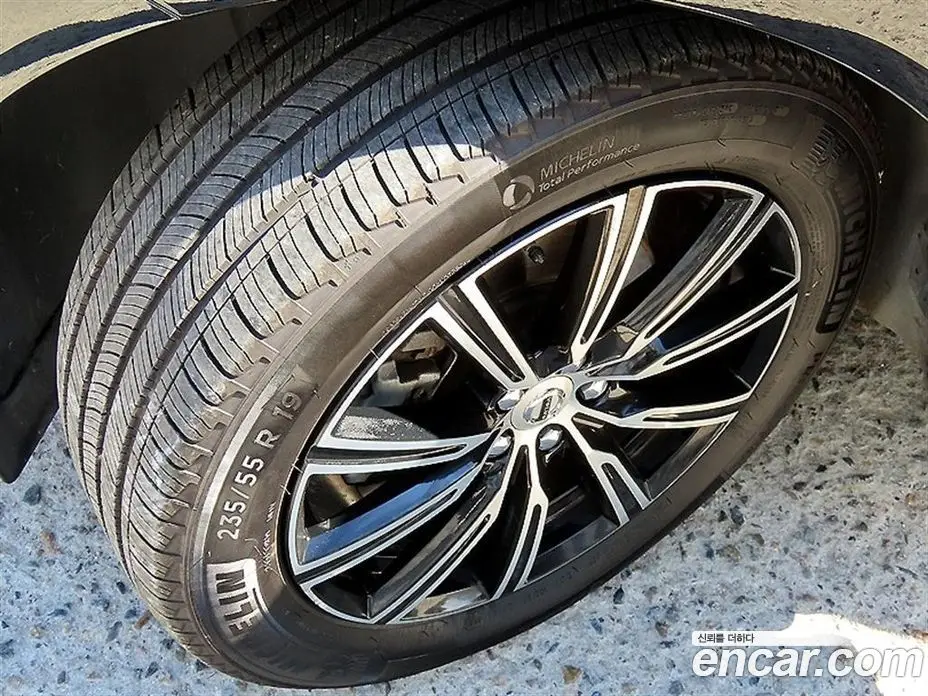 Volvo XC60 2018 2.0 АКПП, фото 18