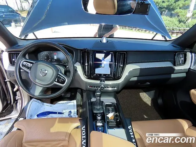 Volvo XC60 2018 2.0 АКПП, миниатюра 7