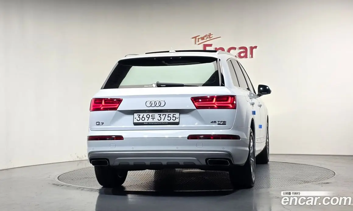 Audi Q7 2019 2.0 АКПП, фото 4