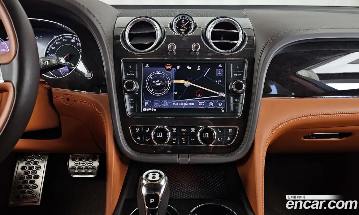 Bentley Bentayga 2019 4.0 АКПП, фото 14 Bentley Bentayga 2019 4.0 АКПП, фото 14
