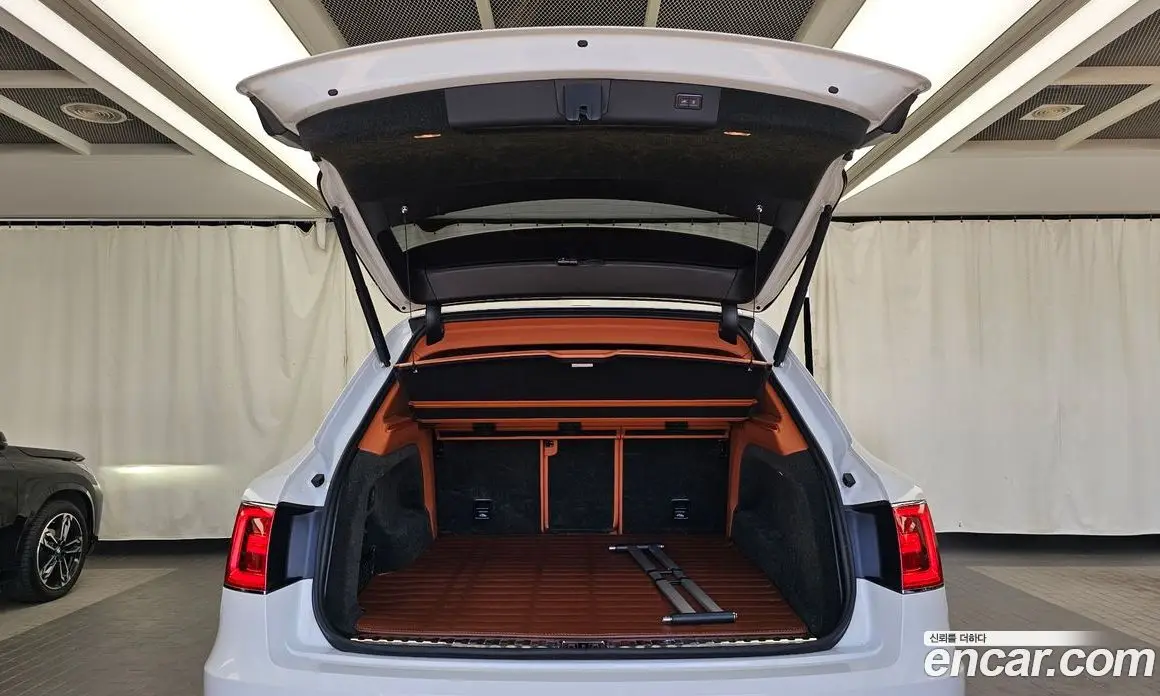 Bentley Bentayga 2019 4.0 АКПП, фото 20 Bentley Bentayga 2019 4.0 АКПП, фото 20