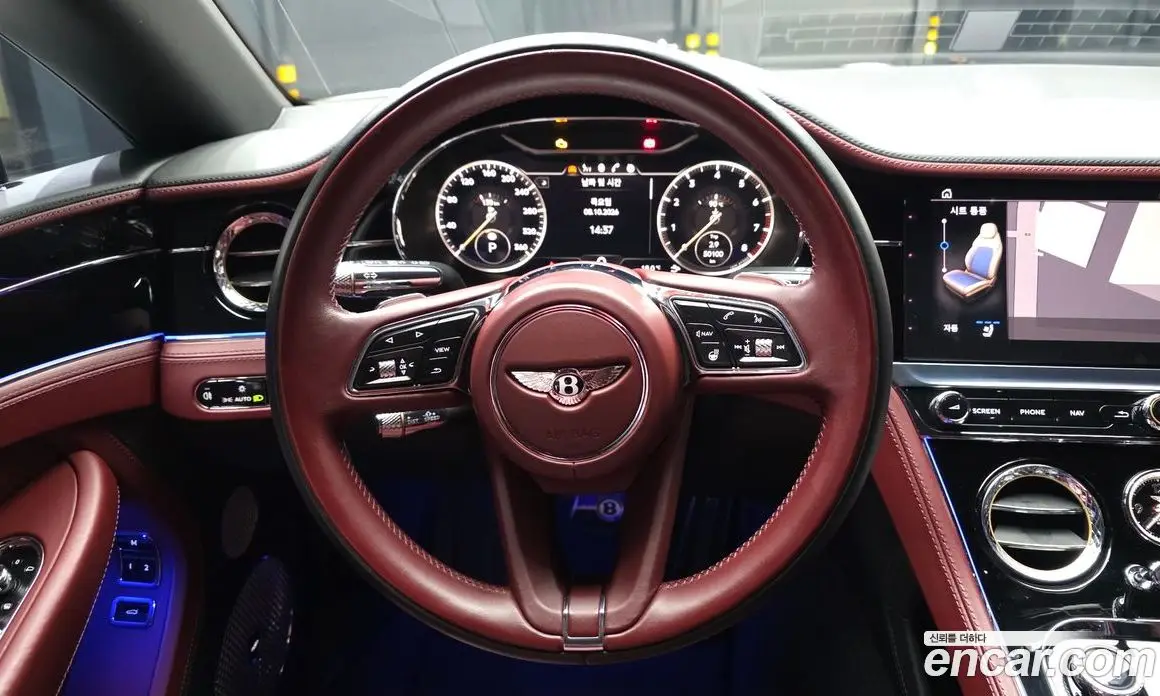 Bentley Continental 2023 4.0 АКПП, фото 17