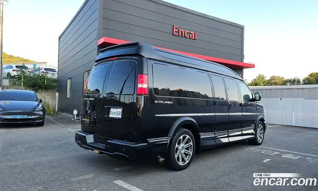 Chevrolet Express Van 2016 6.0 АКПП, миниатюра 2