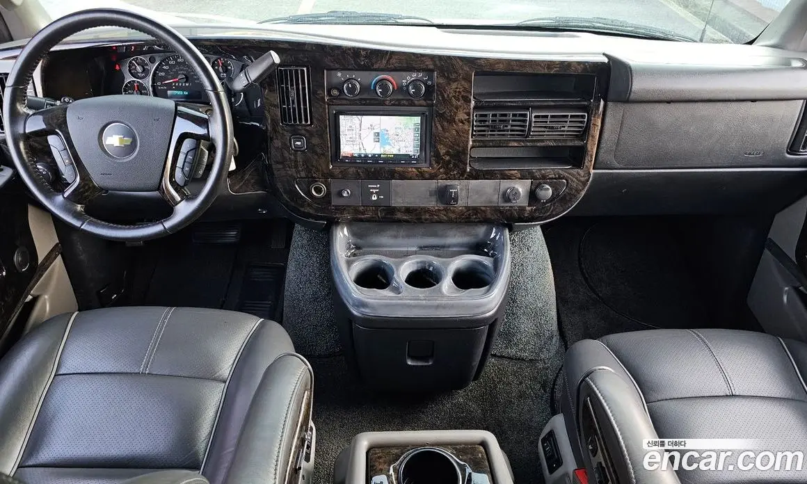 Chevrolet Express Van 2016 6.0 АКПП, фото 7