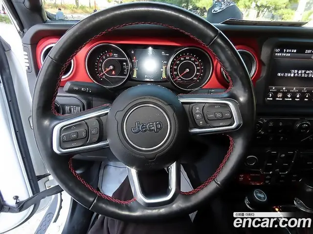Jeep Gladiator 2021 3.6 АКПП, миниатюра 8 Jeep Gladiator 2021 3.6 АКПП, миниатюра 8
