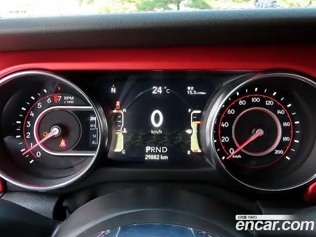Jeep Gladiator 2021 3.6 АКПП, миниатюра 9 Jeep Gladiator 2021 3.6 АКПП, миниатюра 9