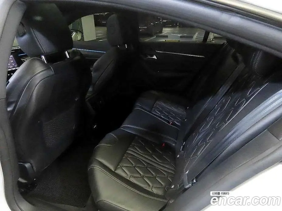 Peugeot 508 2023 1.5 АКПП, фото 10
