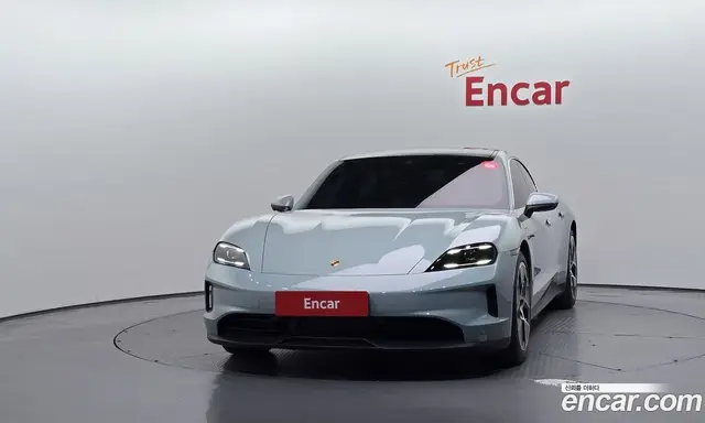 Porsche Taycan 2025 0.1 АКПП, миниатюра 3