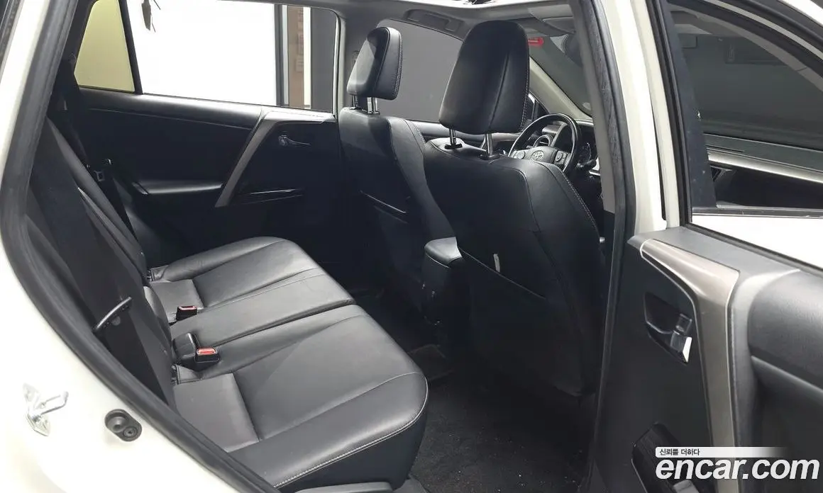 Toyota RAV4 2018 2.5 АКПП, фото 12