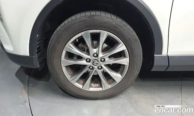 Toyota RAV4 2018 2.5 АКПП, миниатюра 5 Toyota RAV4 2018 2.5 АКПП, миниатюра 5