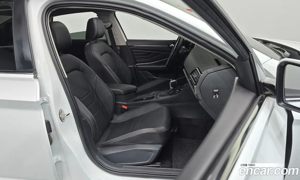 Volkswagen Jetta 2023 1.5 АКПП, фото 16