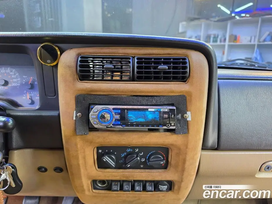 Jeep Cherokee 1999 2.5 МКПП, фото 11