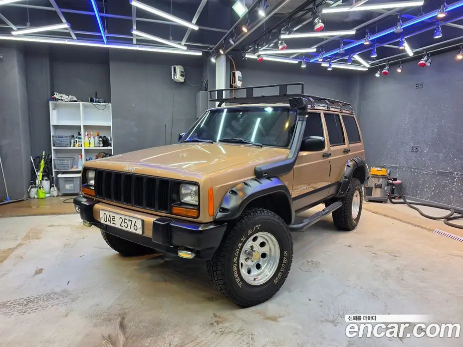 Jeep Cherokee 1999 2.5 МКПП, фото 3