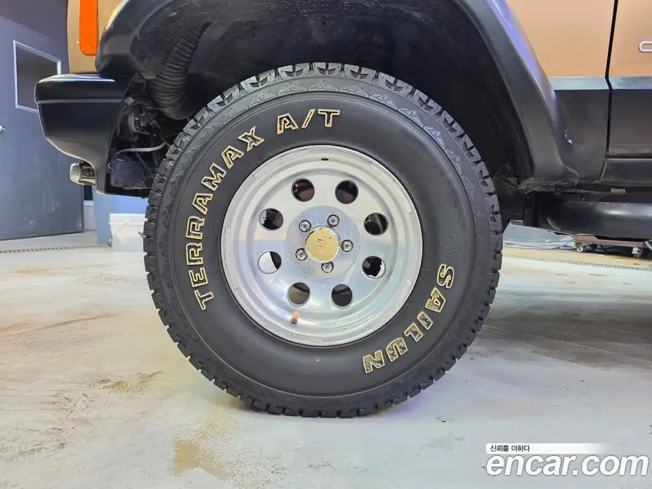 Jeep Cherokee 1999 2.5 МКПП, фото 5