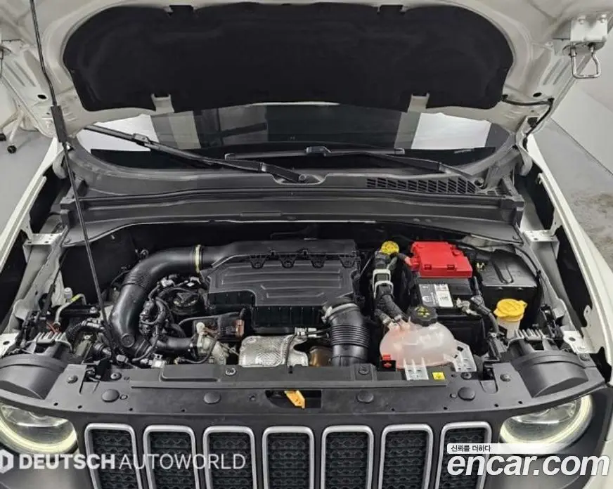 Jeep Renegade 2023 1.3 АКПП, фото 6