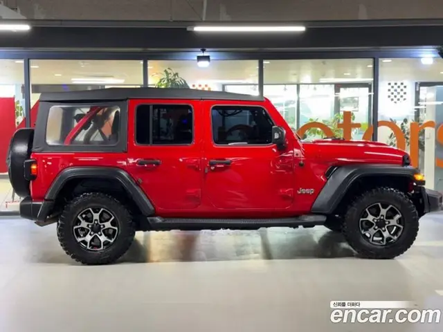Jeep Wrangler 2018 2.0 АКПП, миниатюра 3 Jeep Wrangler 2018 2.0 АКПП, миниатюра 3