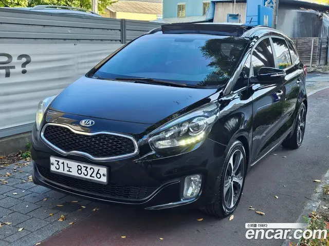 Kia Carens, 2013, 181 166 км