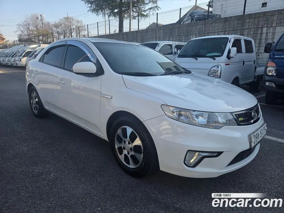 Kia Porte 2010 1.6 АКПП, фото 3 Kia Porte 2010 1.6 АКПП, фото 3