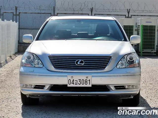Lexus LS, 2003, 96 673 км