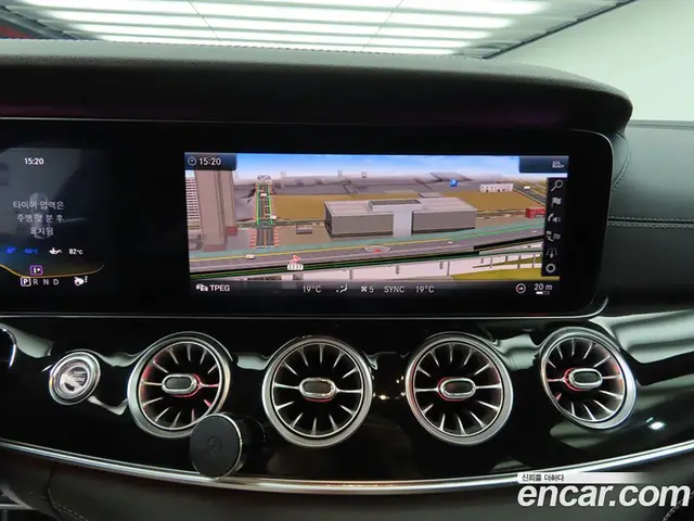 Mercedes-Benz AMG GT 2019 3.0 АКПП, миниатюра 12