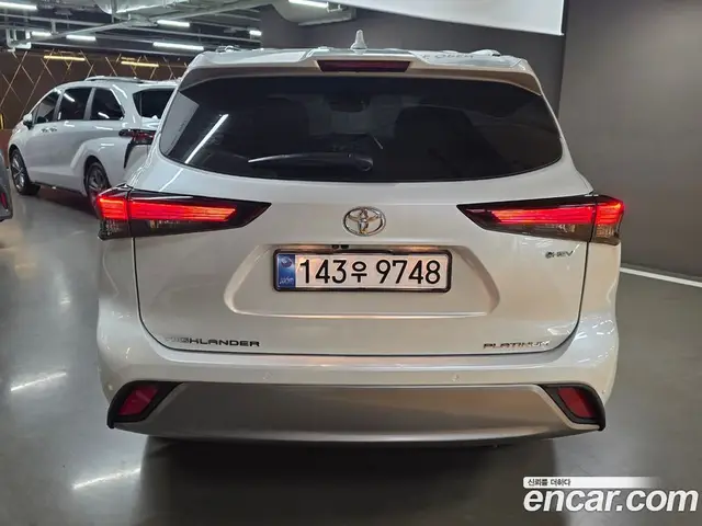 Toyota Highlander 2025 2.5 АКПП, миниатюра 3 Toyota Highlander 2025 2.5 АКПП, миниатюра 3