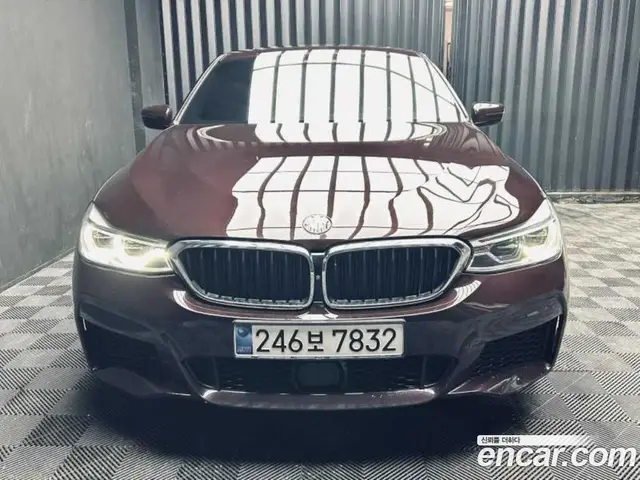 BMW 6 серия, 2020, 136 942 км