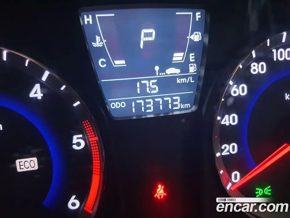 Hyundai Accent 2013 1.6 АКПП, фото 13