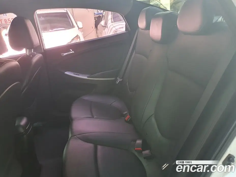 Hyundai Accent 2013 1.6 АКПП, фото 15