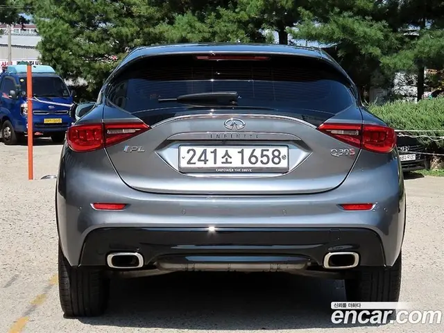 Infiniti Q30 2019 2.0 АКПП, миниатюра 4 Infiniti Q30 2019 2.0 АКПП, миниатюра 4