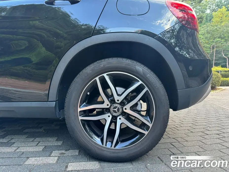 Mercedes-Benz GLA-Class 2019 2.0 АКПП, фото 12
