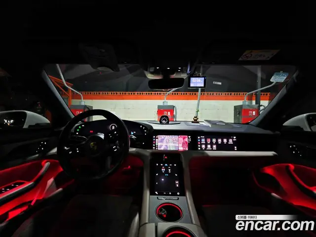 Porsche Taycan 2021 АКПП, миниатюра 7 Porsche Taycan 2021 АКПП, миниатюра 7
