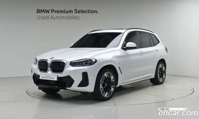 BMW iX3, 2023, 27 545 км