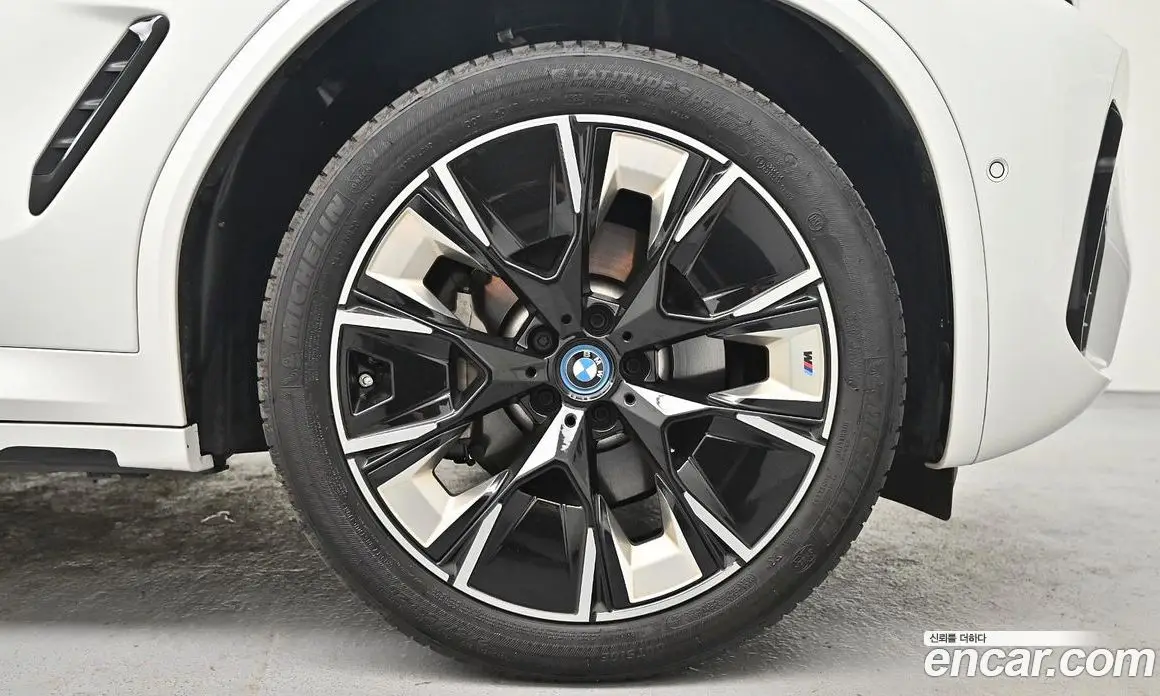 BMW iX3 2023 0.2 АКПП, фото 5