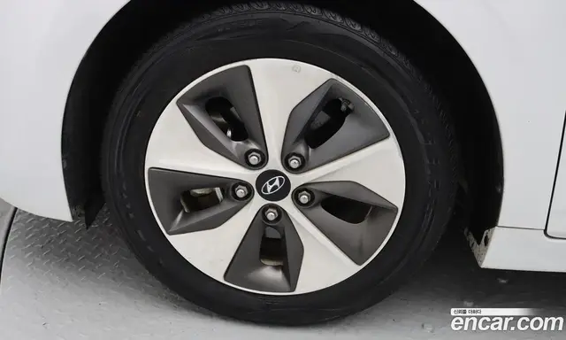Hyundai Ioniq 2019 АКПП, миниатюра 5