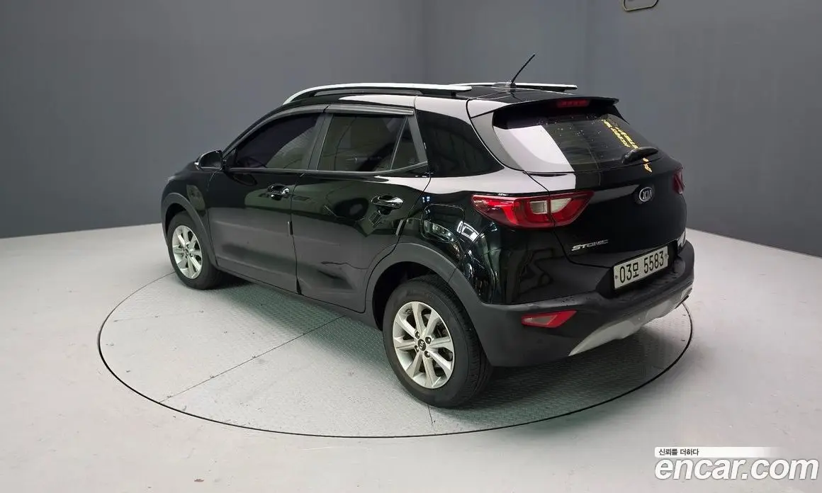 Kia Stonic 2017 1.6 АКПП, фото 6
