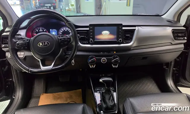 Kia Stonic 2017 1.6 АКПП, миниатюра 9