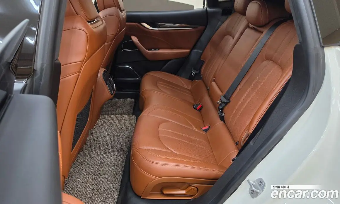 Maserati Levante 2020 3.0 АКПП, фото 14 Maserati Levante 2020 3.0 АКПП, фото 14