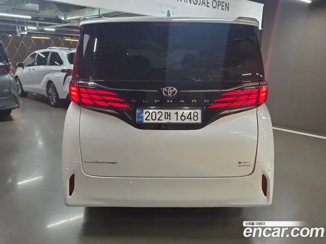 Toyota Alphard 2025 2.5 АКПП, миниатюра 4 Toyota Alphard 2025 2.5 АКПП, миниатюра 4