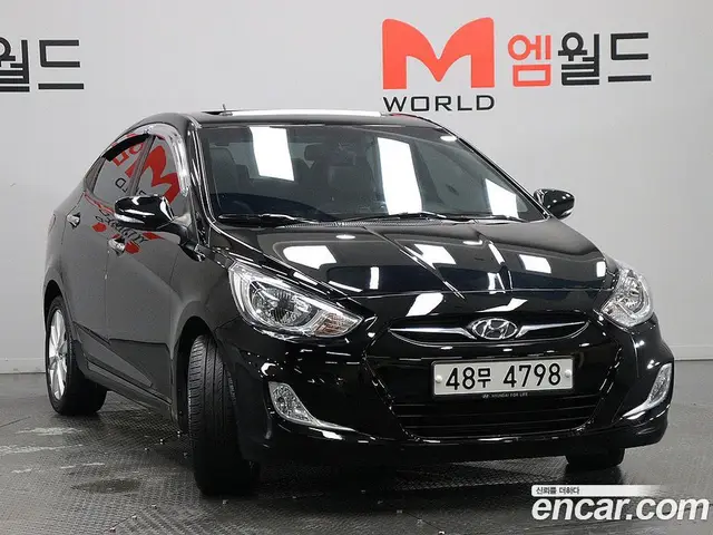 Hyundai Accent 2011 1.6 АКПП, миниатюра 2
