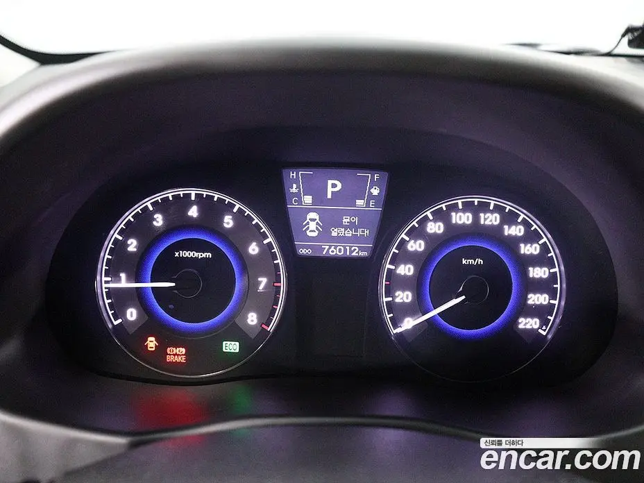 Hyundai Accent 2011 1.6 АКПП, фото 6