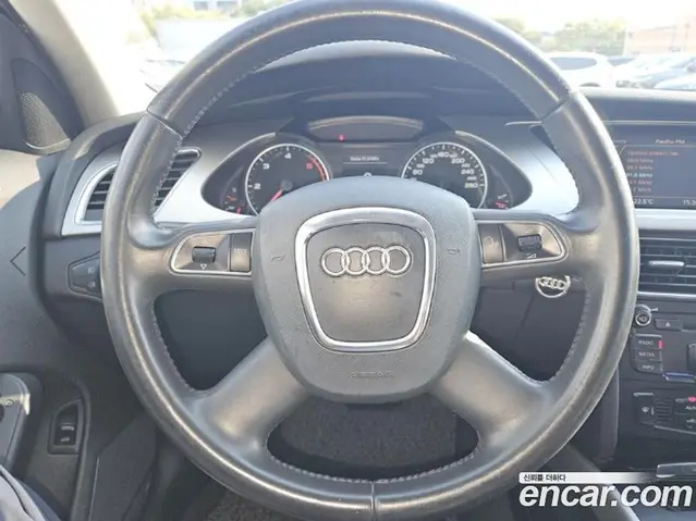 Audi A4 2012 2.0 АКПП, миниатюра 10